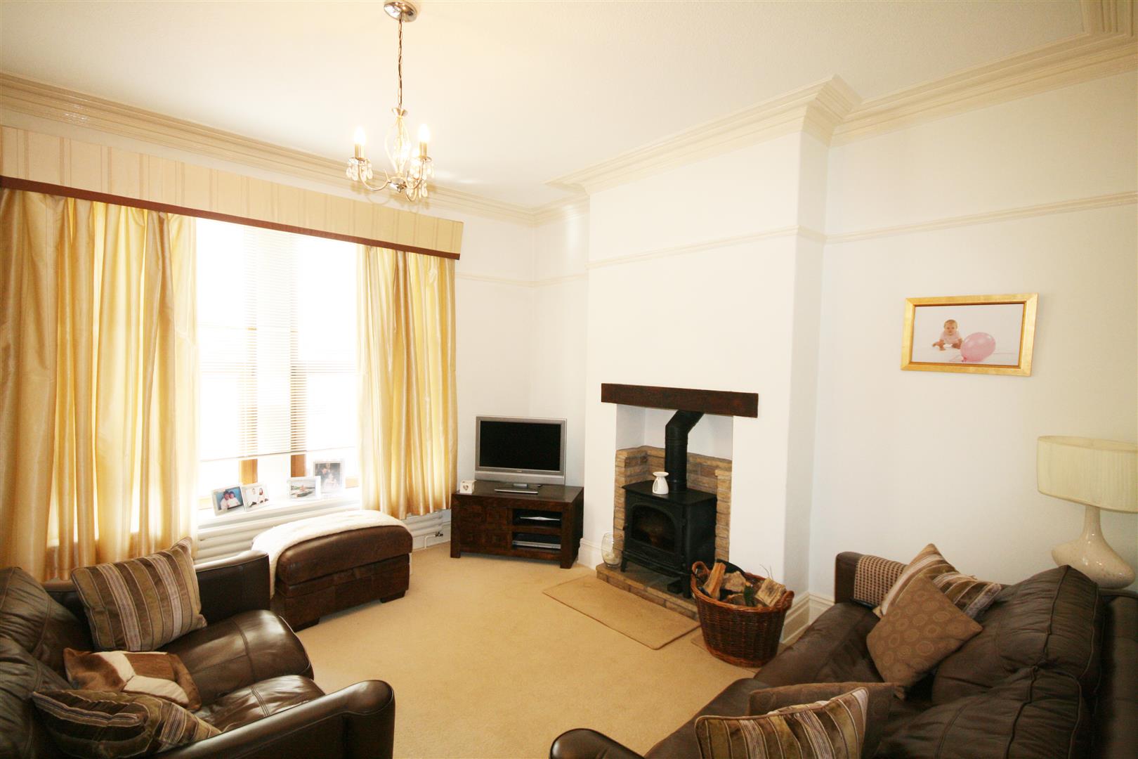 2 bedroom terraced house SSTC in Barnoldswick - IMG_5079.JPG